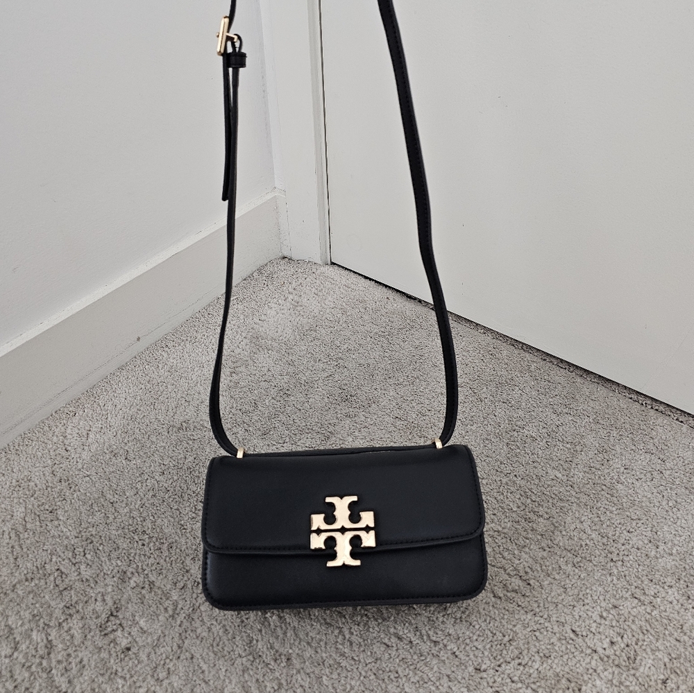 Authentic Tory Burch East West Convertable Shoulder Bag